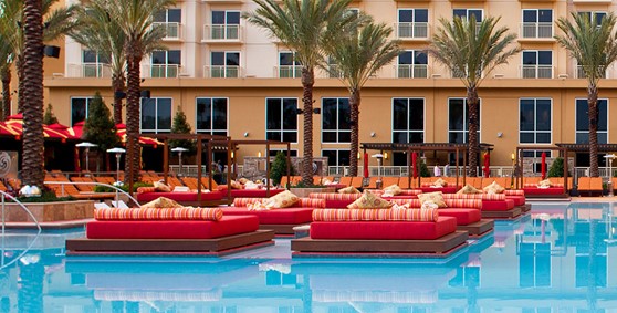 H2O-with-Bar