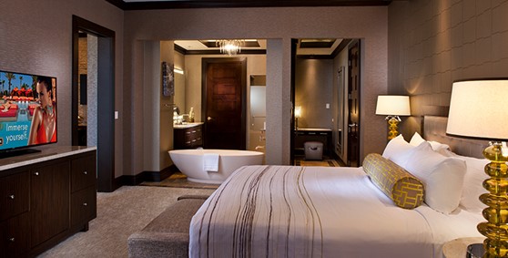 Rooms Parlor Suite