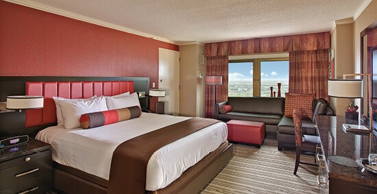 Luxury King Bed Room