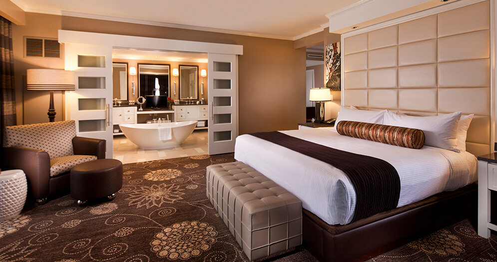 Corner Suite